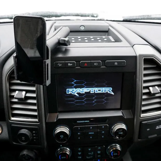 Dash Mount | Ford F-150 & Raptor (2015-2020) F-250/F-350 (2017-2021),(2022 w/ 8" screen)